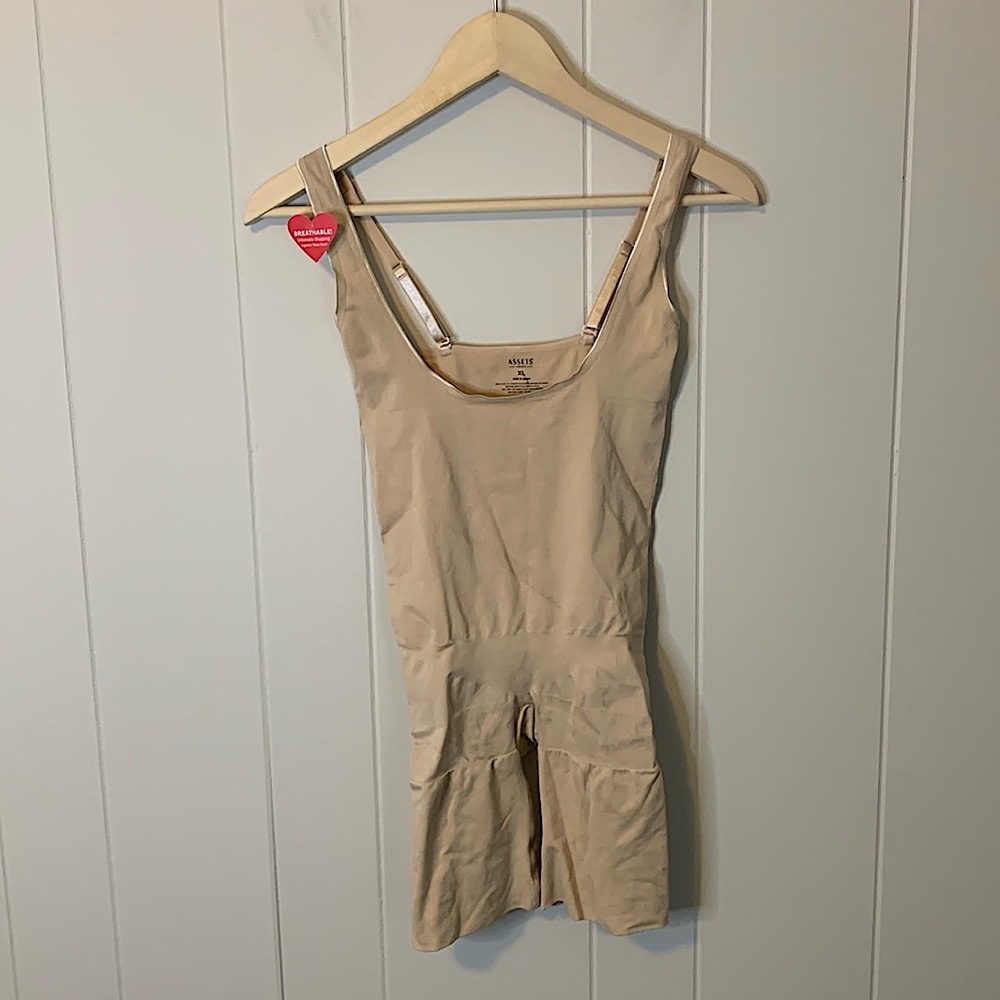 NWT Assets by Spanx Full Body Shapewear Nude Size Extra Large